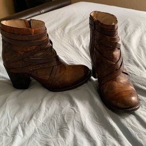 Steve Madden freebird boots